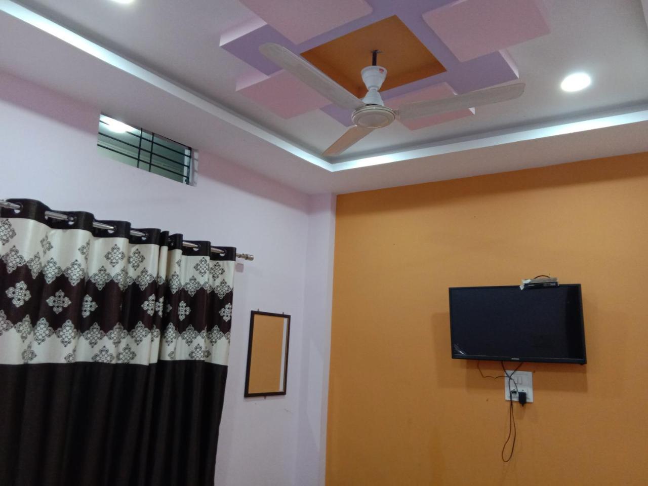 Shanti Guest House Удджайн Экстерьер фото